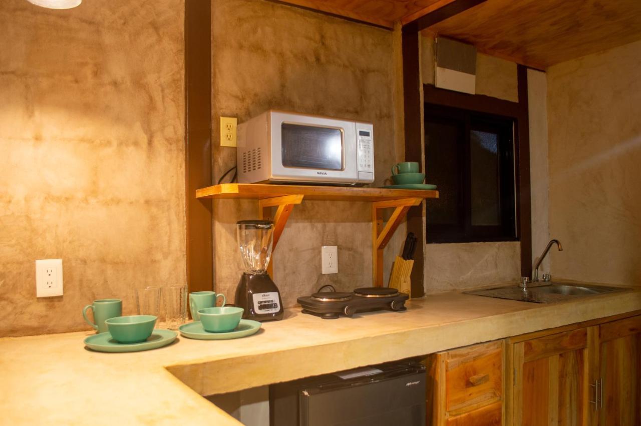 Xtambaa Cabins & Spa Only Adults El Cuyo Bagian luar foto