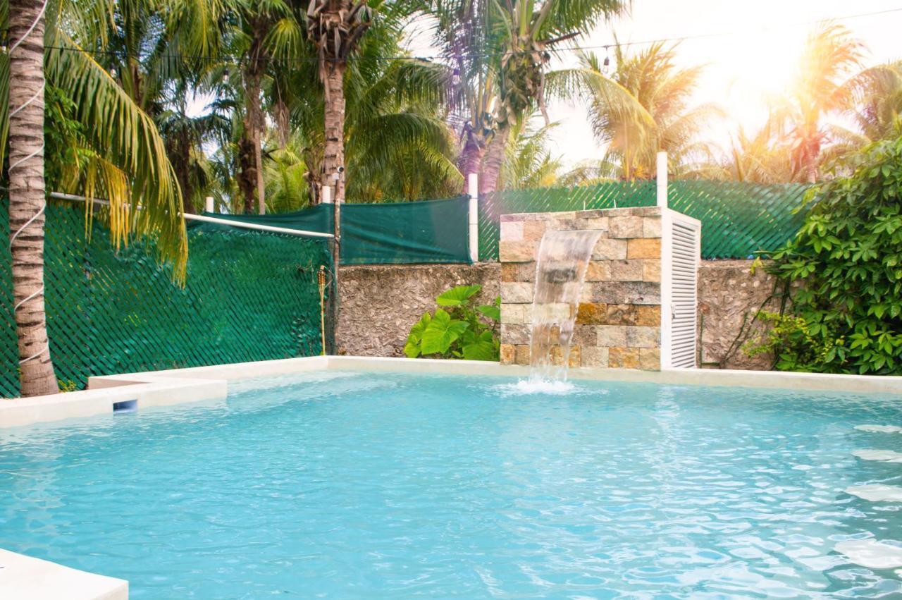 Xtambaa Cabins & Spa Only Adults El Cuyo Bagian luar foto