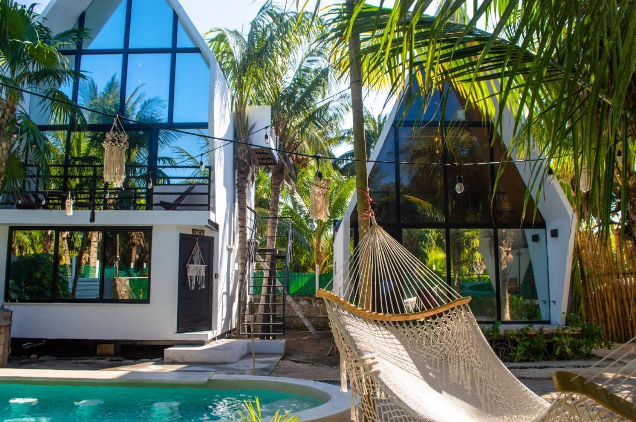 Xtambaa Cabins & Spa Only Adults El Cuyo Bagian luar foto