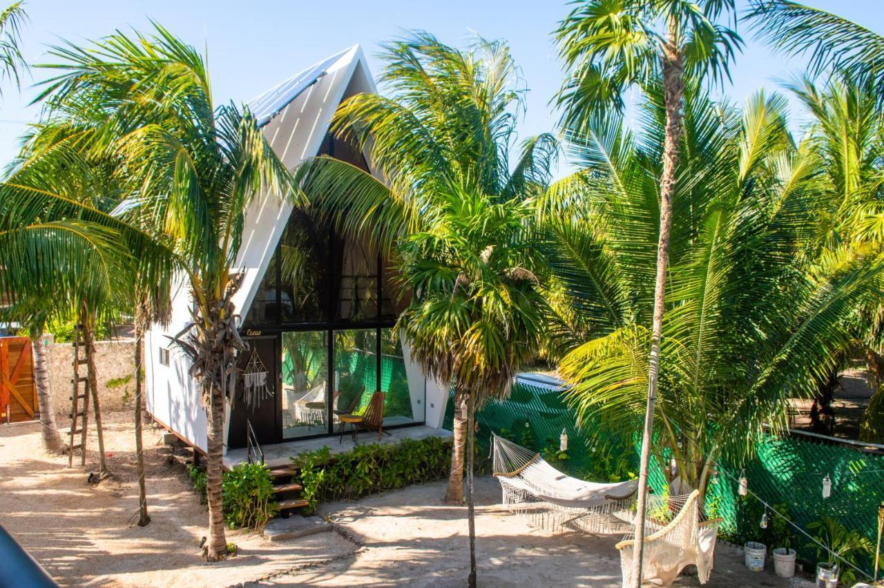 Xtambaa Cabins & Spa Only Adults El Cuyo Bagian luar foto