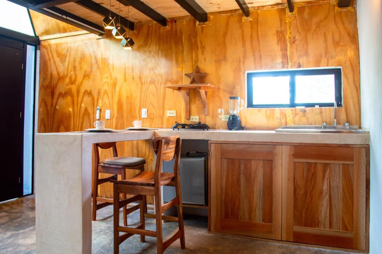 Xtambaa Cabins & Spa Only Adults El Cuyo Bagian luar foto