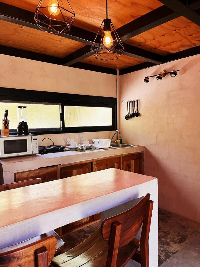 Xtambaa Cabins & Spa Only Adults El Cuyo Bagian luar foto
