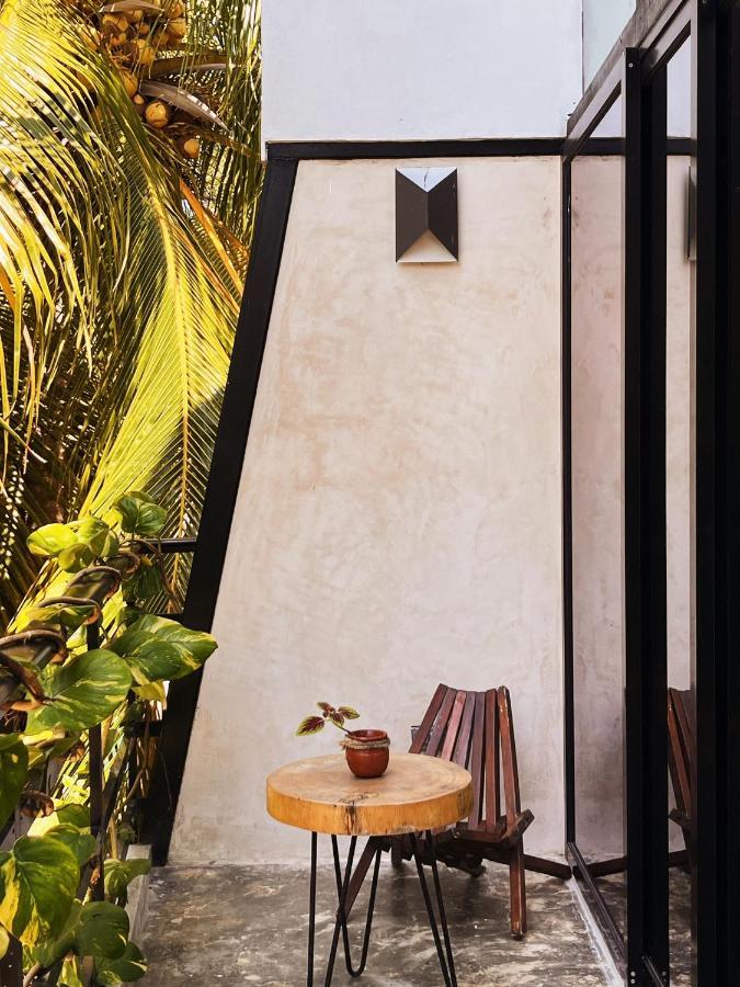 Xtambaa Cabins & Spa Only Adults El Cuyo Bagian luar foto